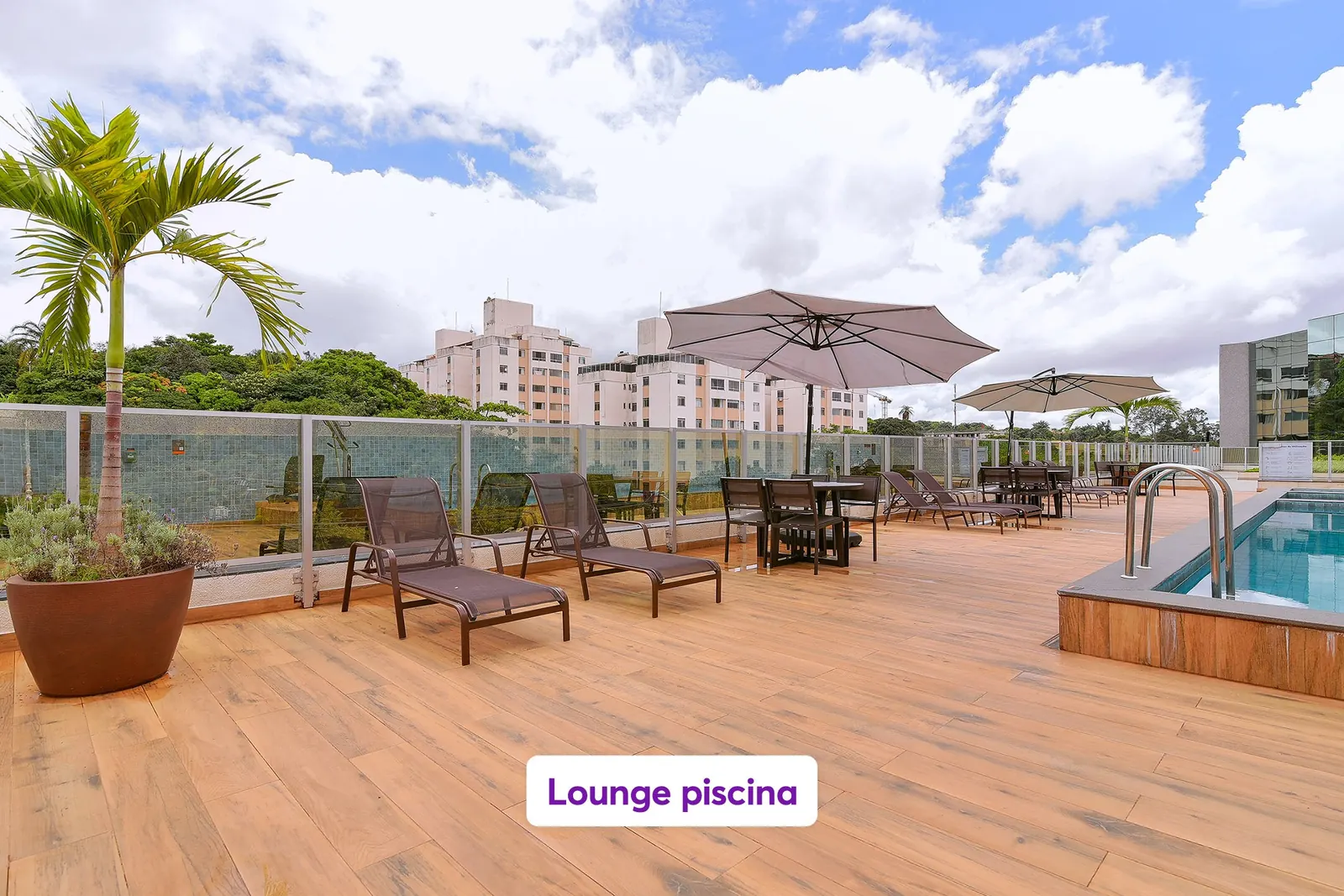 Lounge piscina